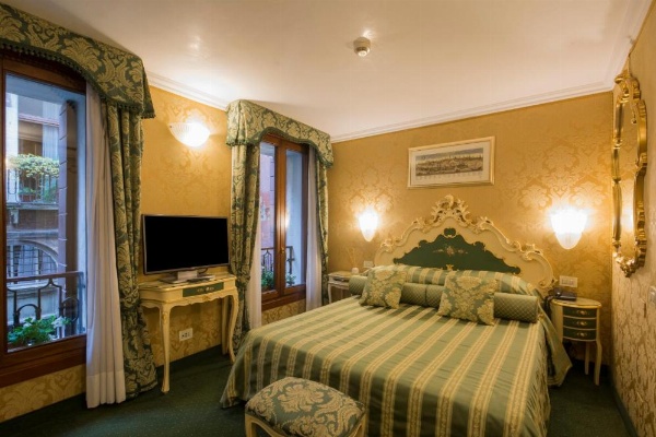 Hotel Becher image 17