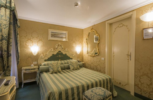 Hotel Becher image 22